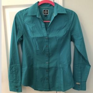 Express The Essential Shirt